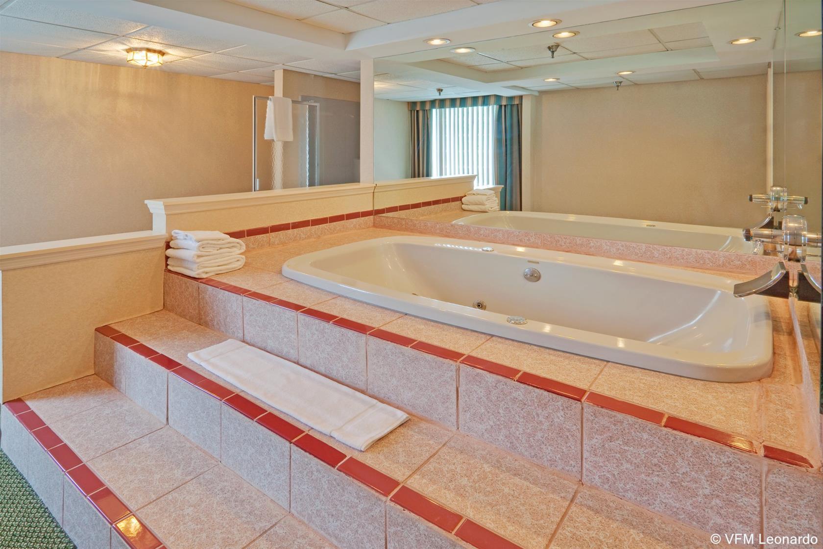 Holiday Inn Express Poughkeepsie By Ihg Екстер'єр фото