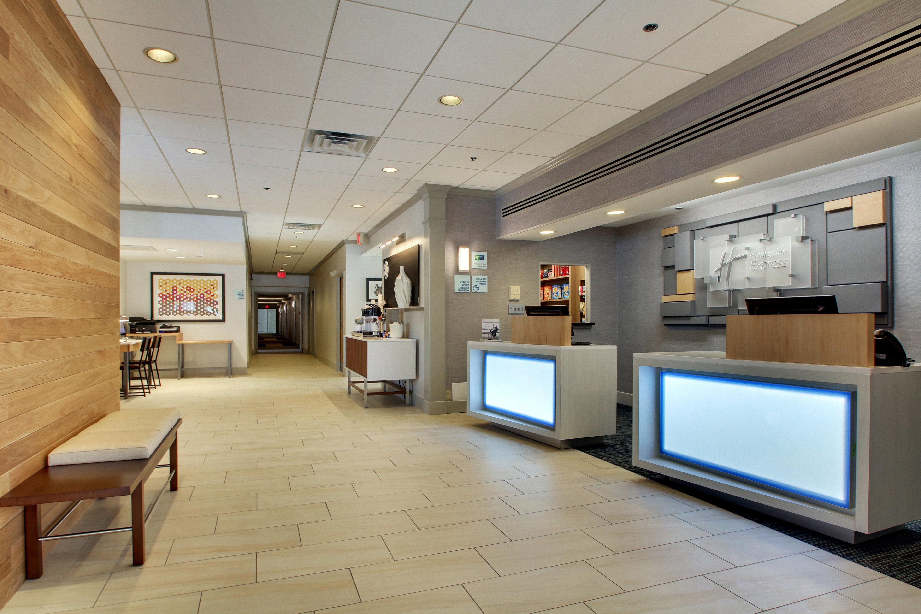 Holiday Inn Express Poughkeepsie By Ihg Екстер'єр фото