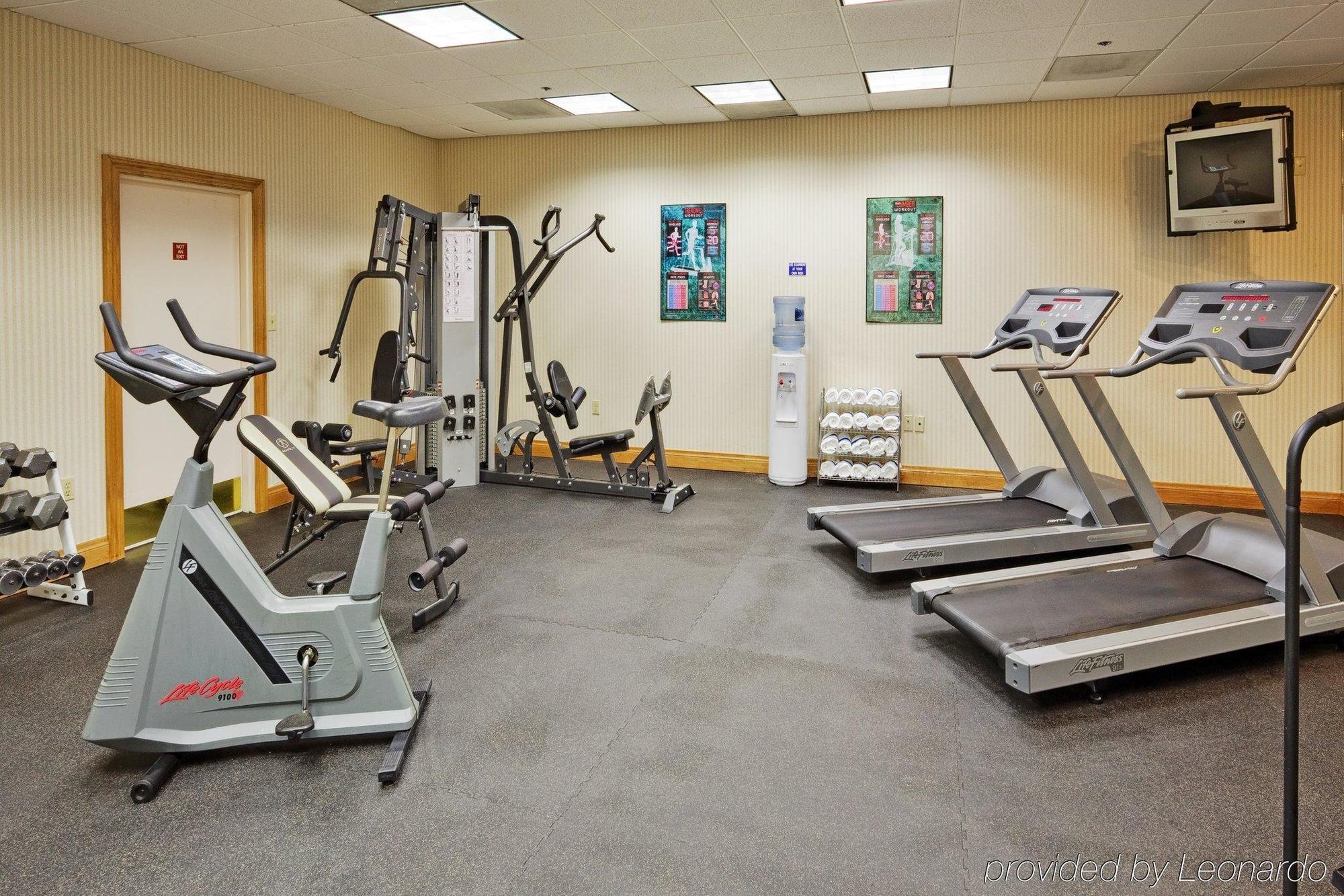 Holiday Inn Express Poughkeepsie By Ihg Екстер'єр фото