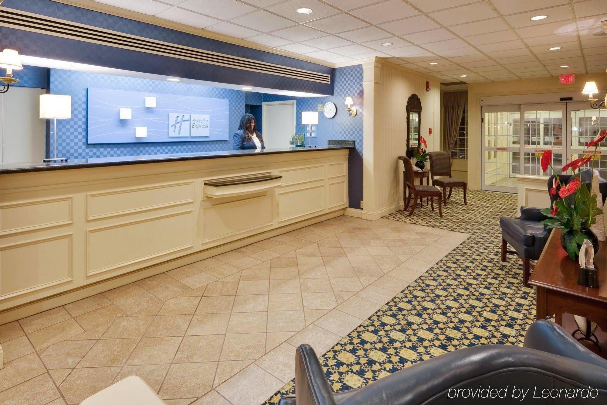 Holiday Inn Express Poughkeepsie By Ihg Екстер'єр фото